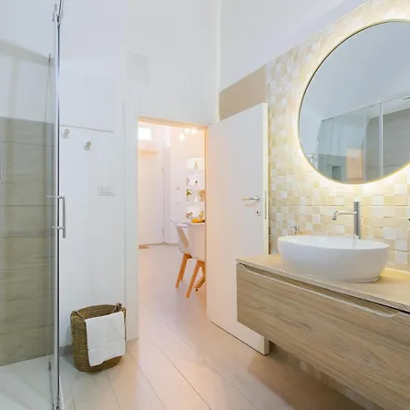 La Casa Di Ninetta - Boutique Lägenhet *